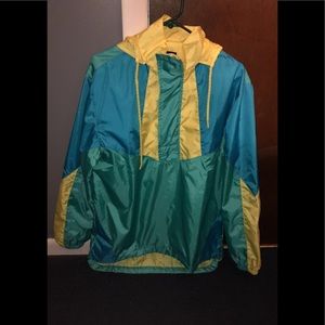 Multi-color windbreaker